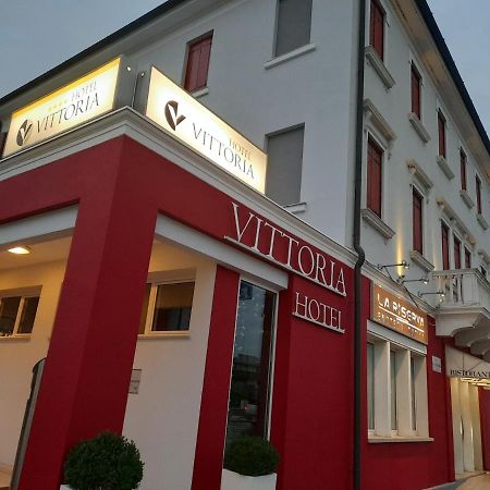 רובאנו Hotel Vittoria מראה חיצוני תמונה
