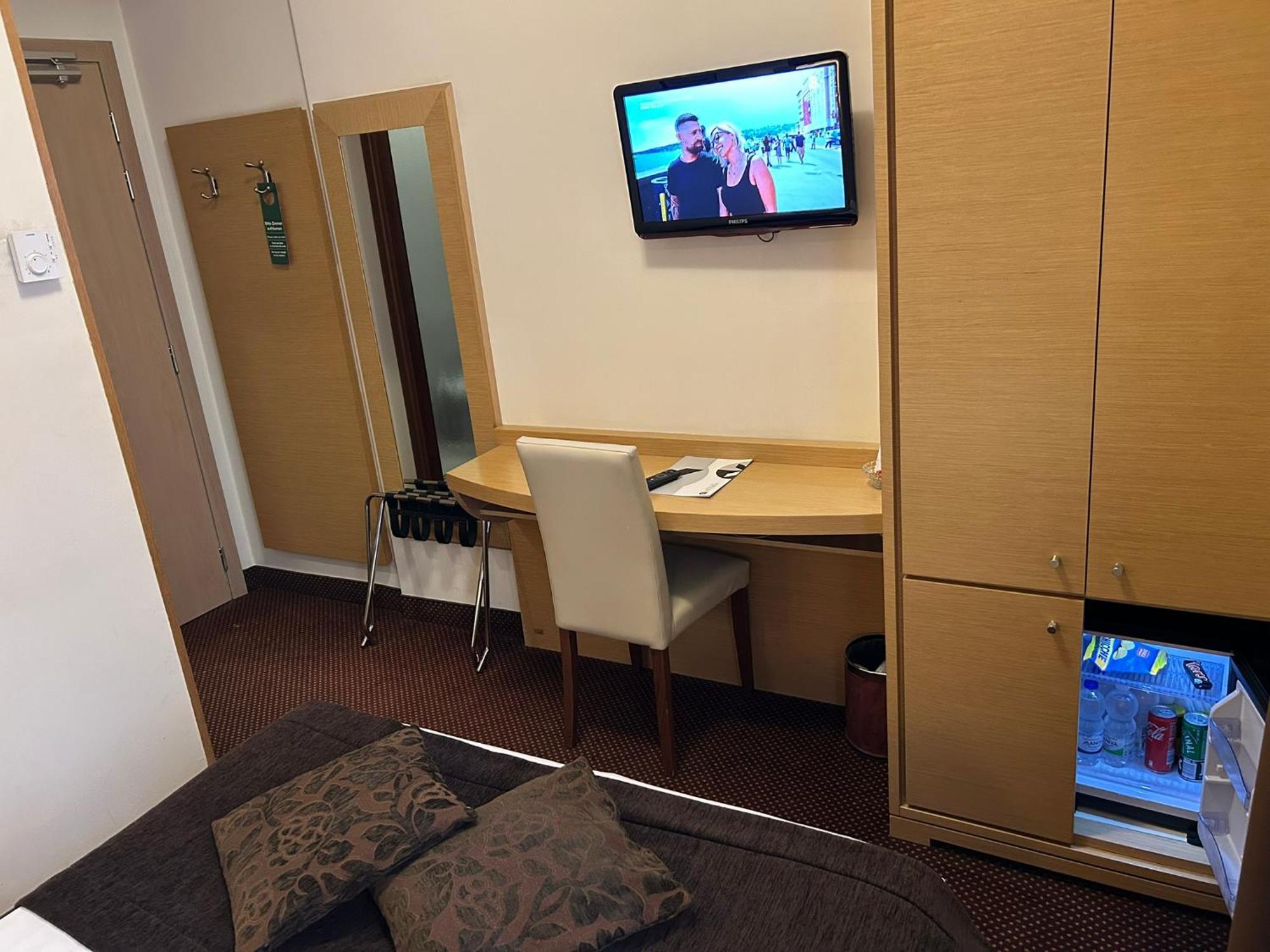 רובאנו Hotel Vittoria מראה חיצוני תמונה